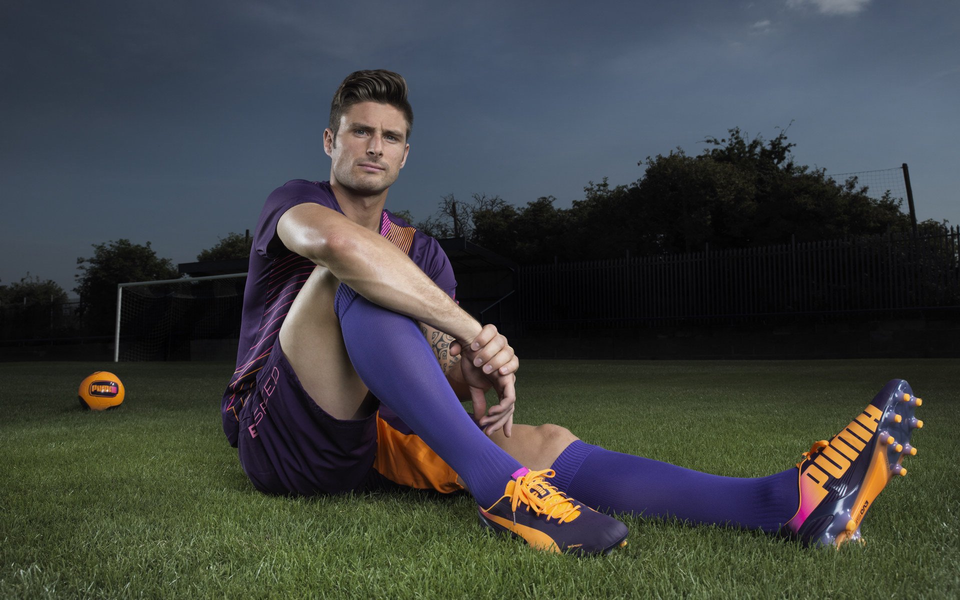 多特高层不断给小贝林降压;科瓦奇已在考虑踢曼城让他首发,多特出品的球员